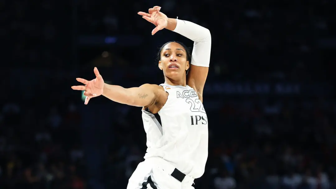 Aces vence Sparks por 89 a 79 em Las Vegas. A vitória da Aces, com momentos marcantes como o da Aja Wilson, mostra a fo…