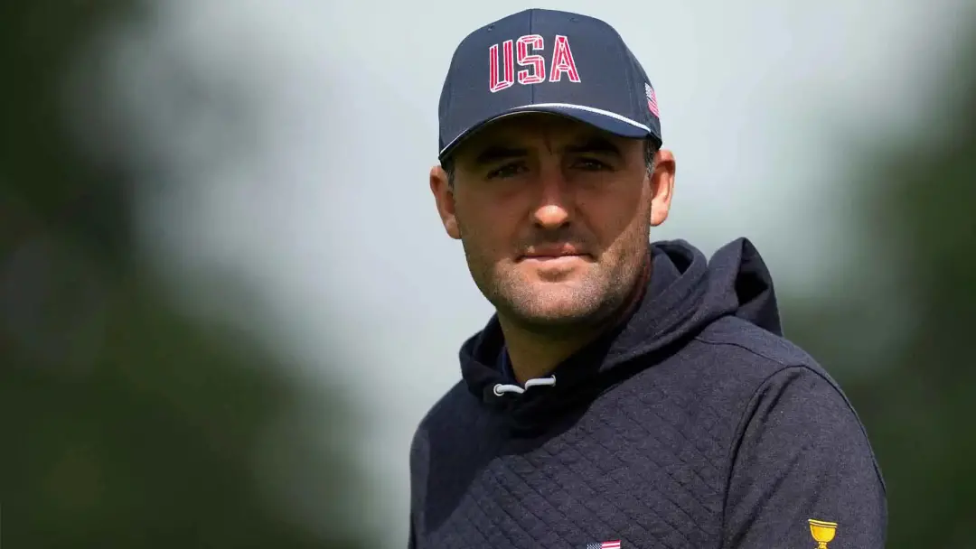 Scottie Scheffler expressou frustração com narrativas falsas sobre a equipe no torneio Presidents Cup. Ele mencionou qu…