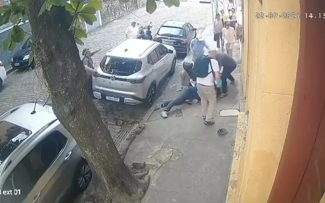 Gerschler Veit, alemão de 55 anos, foi atingido de raspão por tiro durante uma reação a assalto em Santa Teresa, no Rio…