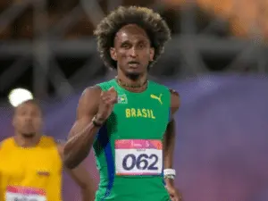 Alison dos Santos bate recorde dos Jogos Sul-Americanos nos 400m. É um feito que mostra o quanto a dedicação na constru…