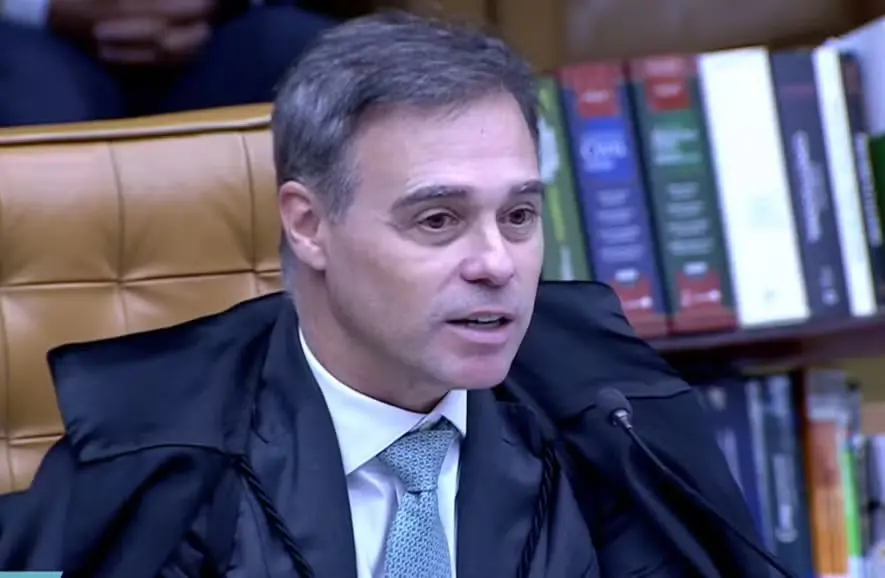 André Mendonça disse que Alexandre de Moraes distorceu relatórios da Polícia Federal para acusá-lo em investigações do …