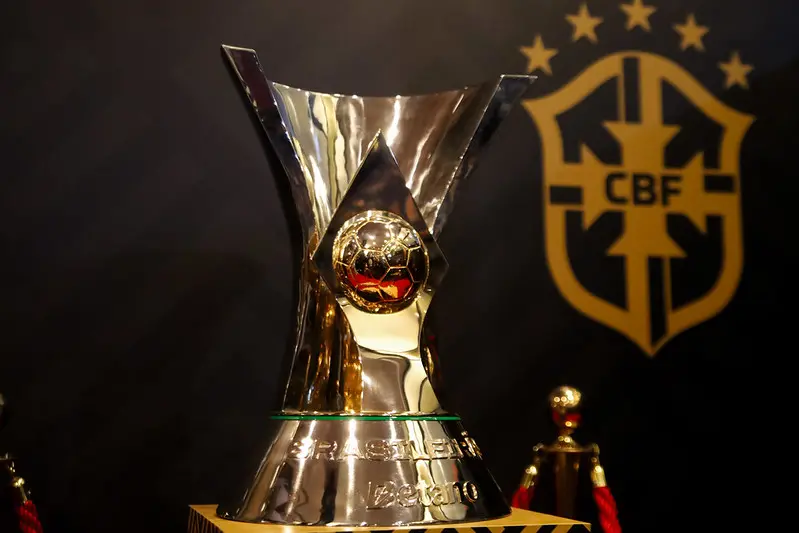 Brasileirão, décima liga com estrangeiros no mundo, com 168 atletas de fora dos 669 jogadores. A mudança no limite de e…