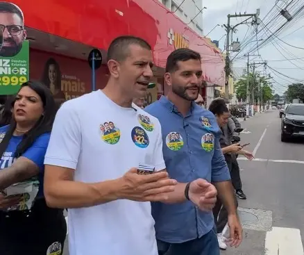 Douglas Ruas marcou presença em Maricá, Leste Fluminense, em sua agenda de campanha. A coincidência de agendas com Edua…