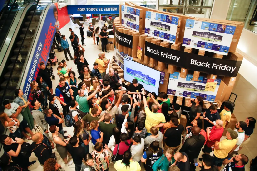 62% dos brasileiros querem comprar na Black Friday 2026. Eletroeletrônicos lideram com 43% das intenções. A gente sempr…