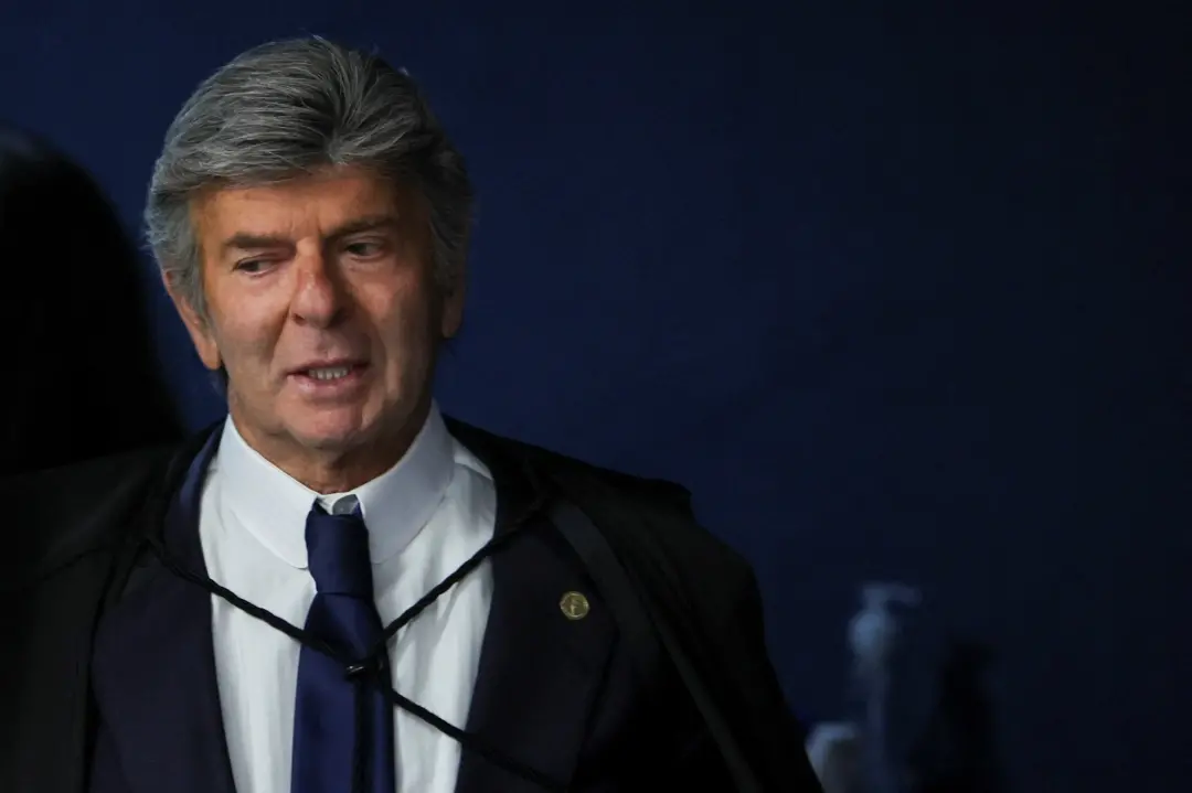 Fux sorteado relator de mandado de segurança sobre visitas de esposa de Moraes ao Senado. O caso busca liberar dados de…