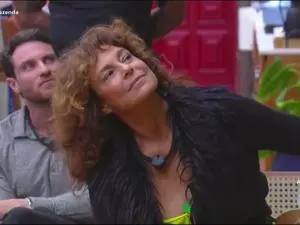 Mulheres 40+ podem salvar reality shows, como acontece com Giovanna Gold. A experiência de quem já construiu muita cois…