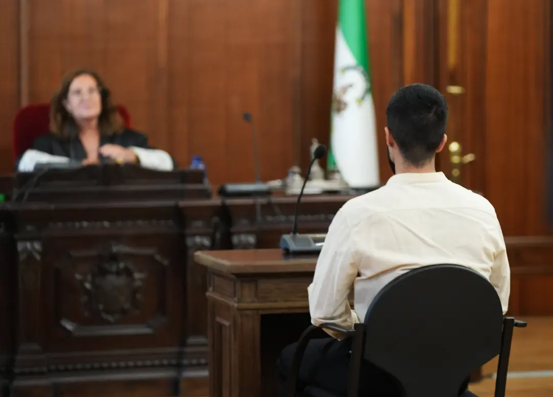 Juízo sobre a morte de Ana Buza em Sevilha tem três versões diferentes: intenção do namorado, homicídio imprudente ou s…