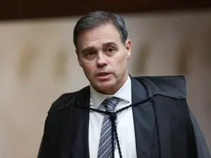 Mendonça voou em aeronave de ex-parceiro de negócios de Vorcaro. A gente acompanha essas movimentações e entende que o …