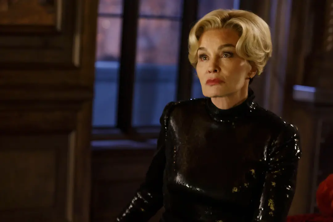 Jessica Lange vai voltar para American Horror Story temporada 13, trazendo quatro papéis antigos e um novo personagem. …
