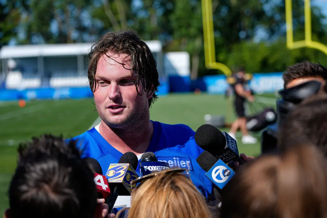 Blake Miller pode ter jogado contra os Bills se os Lions tivessem mais uma semana de descanso, disse Dan Campbell. A fa…