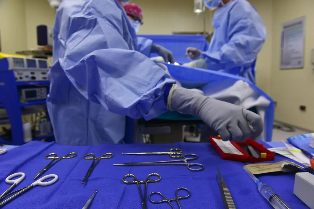 Contrato de equipamentos de UTI no RS acumulou R$ 390 milhões em locação desde 2018. Manter uma emergencial por sete an…
