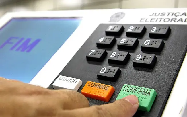 No dia 3 de outubro, o TRE-RJ vai ter uma audiência pública no centro do Rio pra definir as 43 seções cujas urnas vão p…