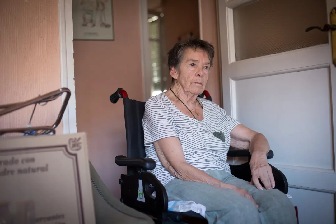 Maricarmen Abascal, de 87 anos, enfrenta o quarto despejo após 71 anos morando em seu lar no distrito de Retiro. Esse p…