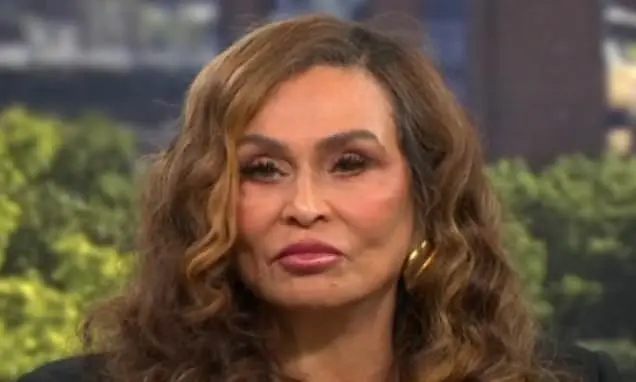 Tina Knowles falou sobre o livro Matriarch, compartilhando o pânico de quando Beyoncé quase não sobreviveu e sua própri…