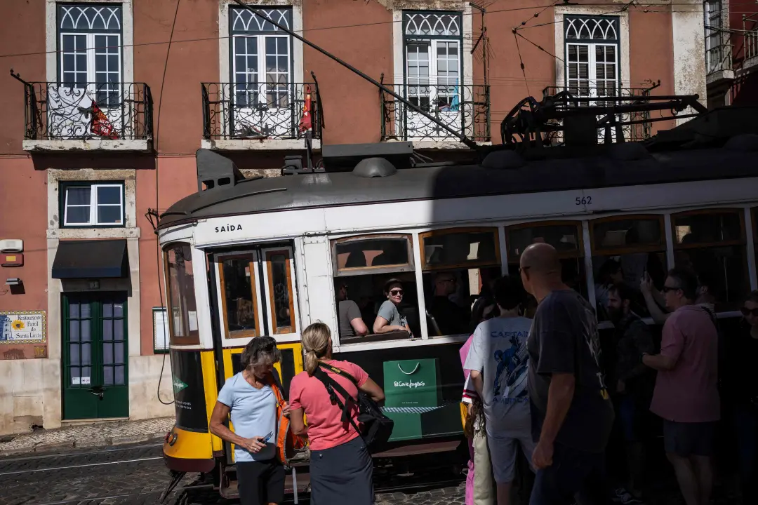 A imigração confirma aumento de brasileiros em Portugal. Isso mostra a busca por oportunidades fora do país, o que leva…