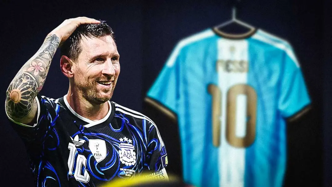 Messi vai usar uma camisa especial na despedida internacional contra Benin em 6 de Outubro de 2026. O design dourado co…