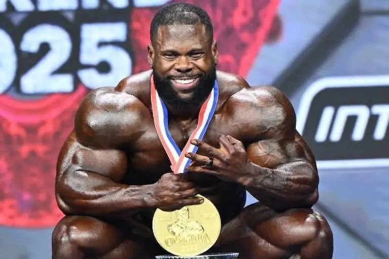 Las Vegas sedia o Mister Olympia 2026 com mais de 300 atletas em 12 categorias. A estreia da categoria Fit Model mostra…