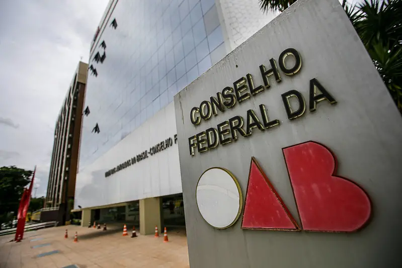 Duas novas diretorias, administrativo e executivo, entram na diretoria do Conselho Federal da OAB pela Lei 15.511/26. A…