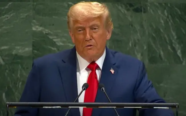 Trump ameaça usar força militar na América Latina durante a Assembleia Geral da ONU. Ele fala que os Estados Unidos usa…