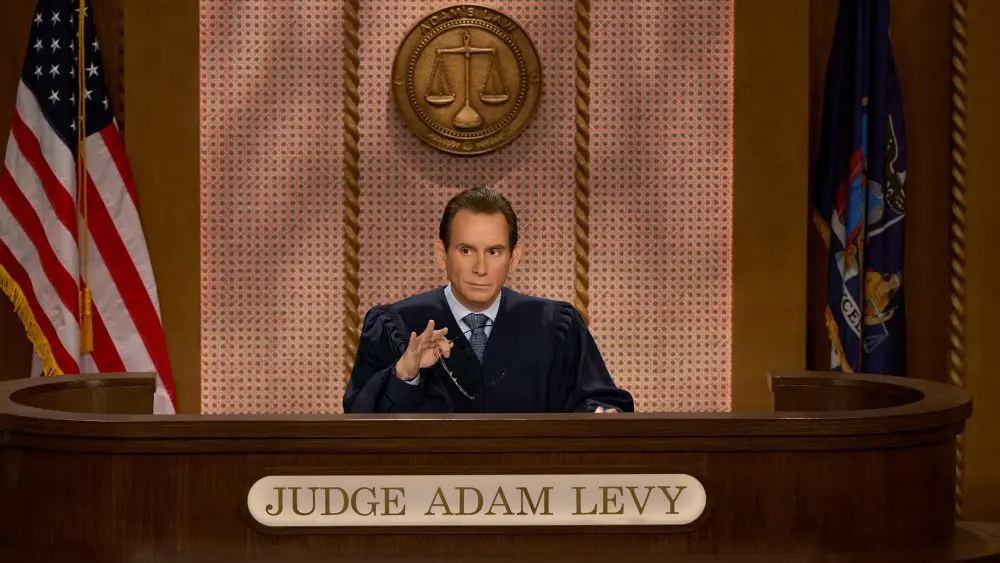 Adam Levy, filho do Juiz Judy, entrou para o negócio de televisão com o programa Adam's Law, que começou em 14 de setem…