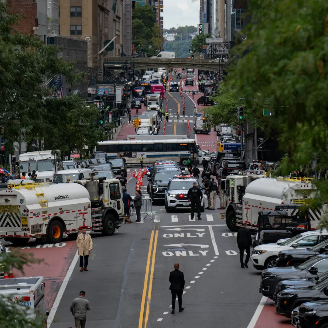 Nova York recebe muitos nomes importantes anualmente para a Assembleia Geral da ONU, mas isso gera muito trânsito e fec…