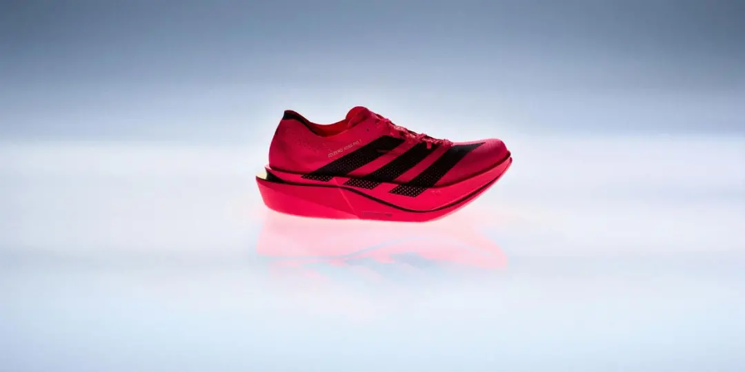 Adidas lança o Adizero Adios Pro 5 no Brasil por R$ 2.199,99, com estrutura de carbono que melhora o retorno de energia…