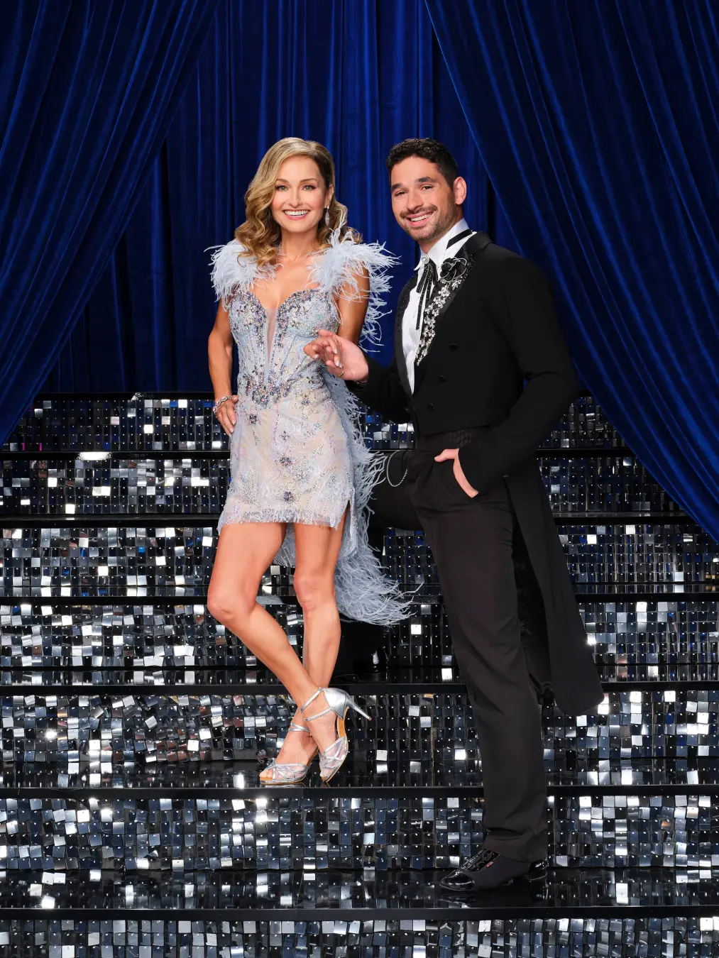 Terceira eliminação de casal no Dancing With the Stars durante a Viral Hits Night. É um ciclo de escolhas que mostra co…