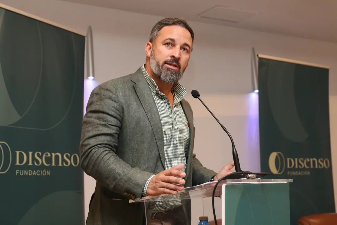 Fundação vinculada a partido recebeu 232.300 euros em doacoes de pessoas fisicas. A lei permite que fundacoes recebam e…