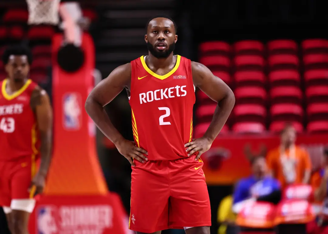 Thornton, ponto guardador dos Rockets, tirou média de 18,6 pontos na Summer League. Com VanVleet e Smart no elenco, esp…