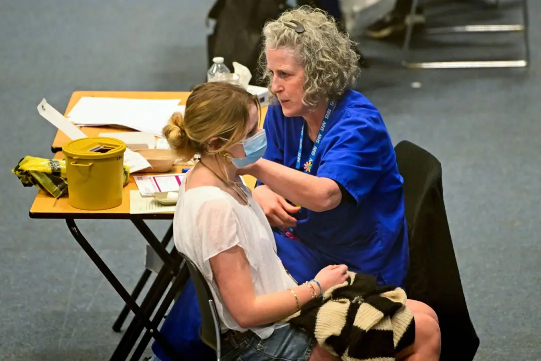 Kent, no Reino Unido, registrou um surto grave de meningite causado por uma bactéria que pegou genes de micróbios inofe…