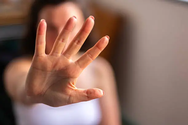 Lei 15.516/26 criou protocolo unificado de atendimento a vítimas de violência em saúde e delegacias. É importante que e…