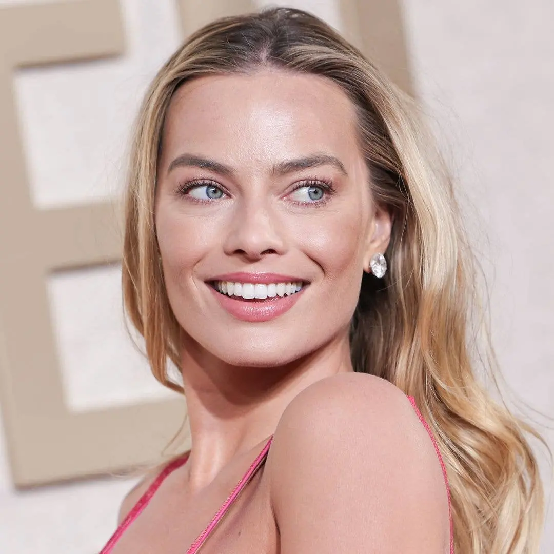 Margot Robbie mudou o nome oficialmente 10 anos depois de casar com Tom Ackerley. Essa coisa de mudar nome sempre gera …