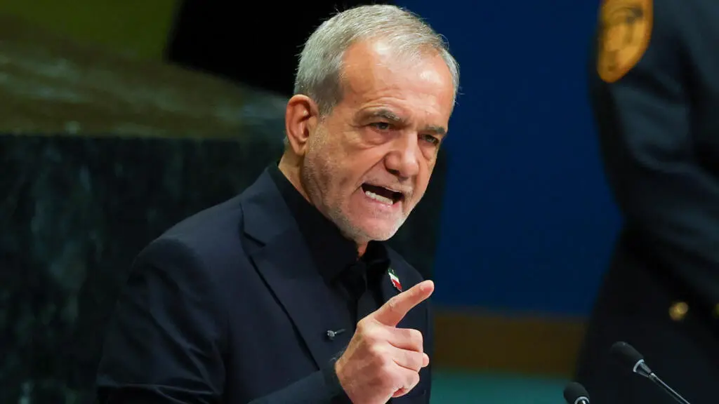 Presidente iraniano Masoud Pezeshkian declarou na ONU que o Irã nunca se curvará e acusou os EUA de terrorismo. Pedir d…
