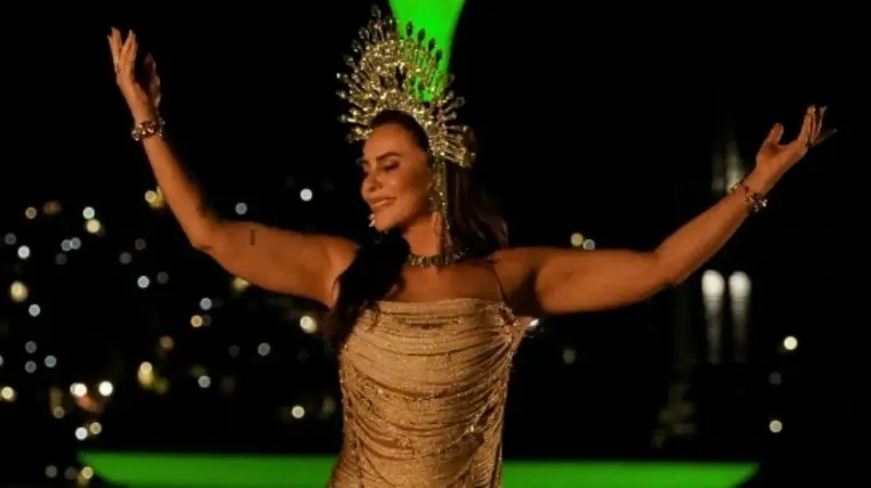 Paolla Oliveira volta como rainha de bateria da Imperatriz Leopoldinense no Carnaval. A decisão dela veio porque perceb…
