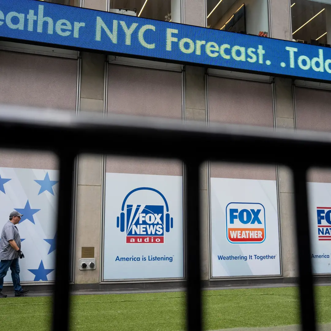 A Fox News suspendeu a cobertura de eventos presidenciais conjuntos, igualando-se a outras redes rivais. Isso mostra co…