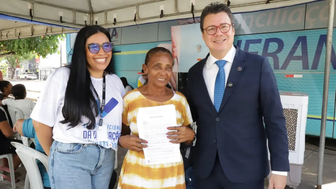 Estevam Lívia Miranda oficializou o divórcio depois de 42 anos de separação, usando uma chamada de vídeo no TJ-MA em Pi…