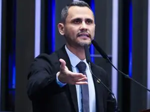 Cleitinho lidera em todos os cenários em Minas Gerais, segundo a Quaest. É interessante ver como o resultado de uma pes…