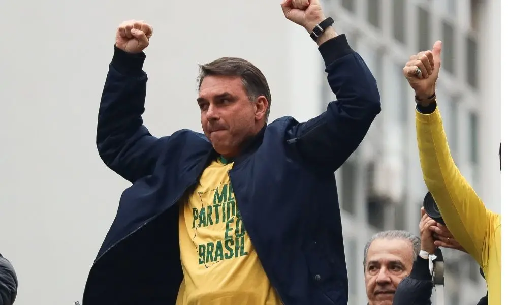 Ciro Nogueira sinalizou bastidores apoio do PP ao Flávio Bolsonaro em eventual segundo turno. Isso muda a postura anter…