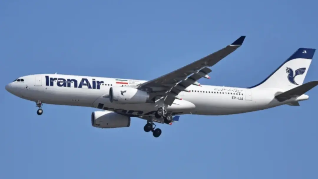Sanções dos EUA contra a aviação iraniana causaram cancelamentos internacionais, com Geórgia e Azerbaijão suspendendo v…
