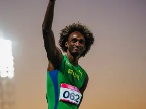 Alison Piu encerra ano com 5 títulos e um recorde mundial. Esse desempenho mostra a força do esporte em impulsionar a c…