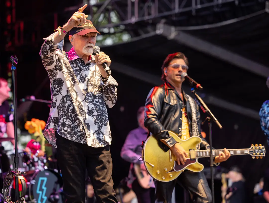 Beach Boys cancelaram shows na Big E Arena em West Springfield, Massachusetts, com um dia de antecedência. A suspensão …
