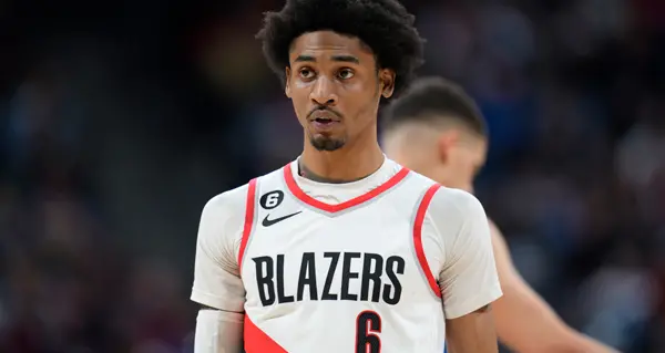 Atlanta Hawks assinou Keon Johnson com contrato Exhibit 10. Ele teve média de 10,6 pontos e 3,8 rebotes no Nets na temp…