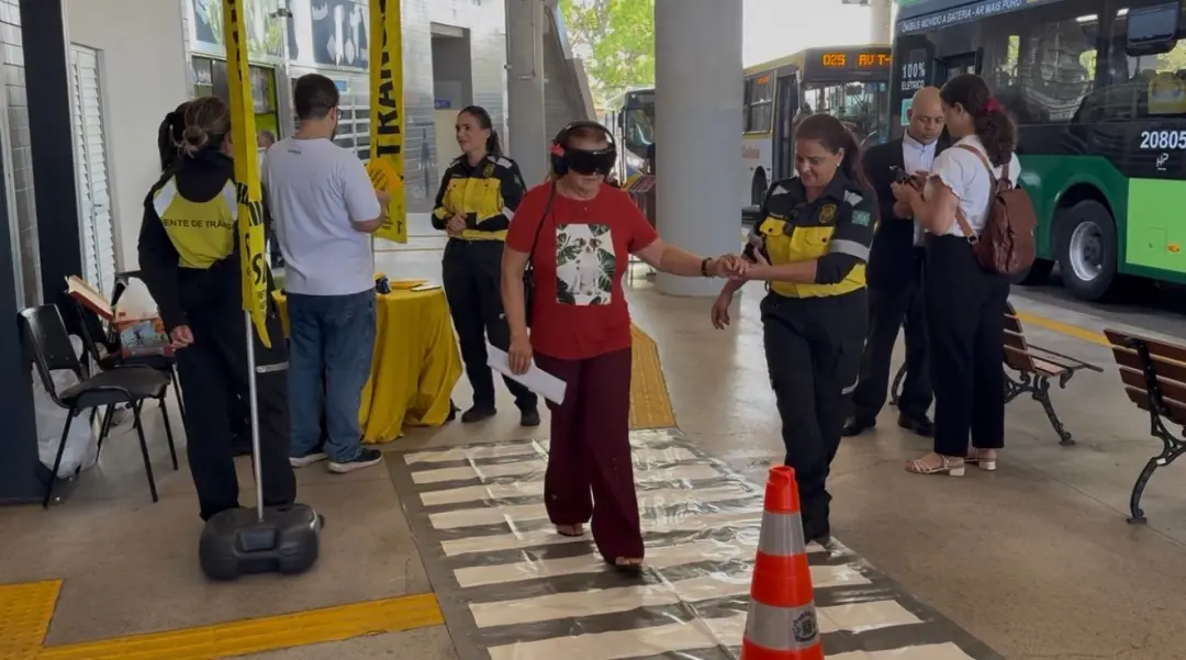 2 mil pessoas participaram das ações da Semana Nacional de Trânsito em terminais de ônibus de Goiânia. É importante ess…