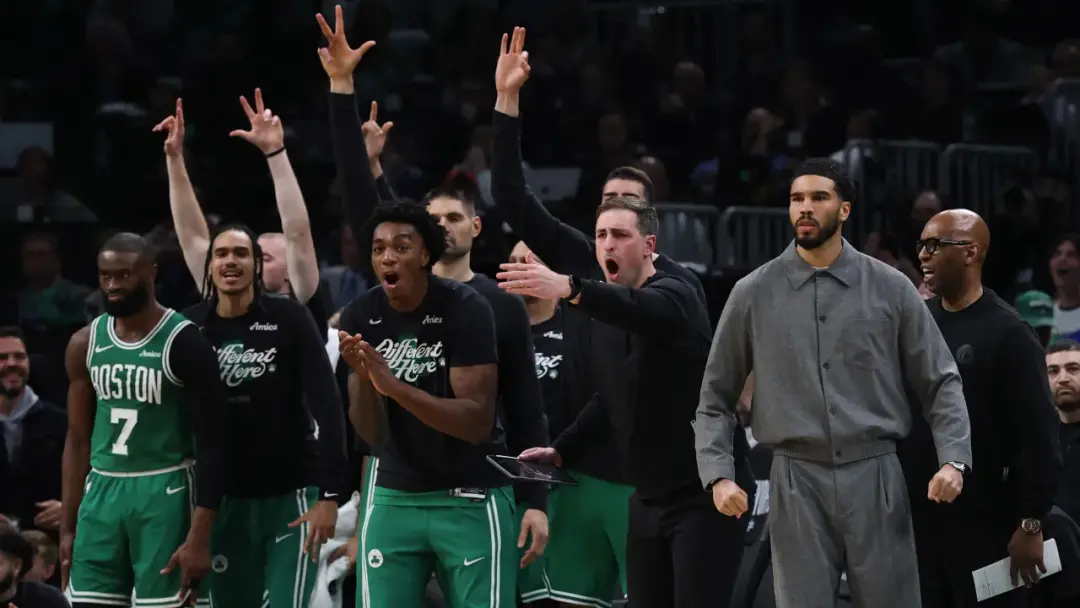Jayson Tatum alcançou a posição 9 no ranking dos jogadores da ESPN, após se recuperar da lesão no tendão de Aquiles. É …