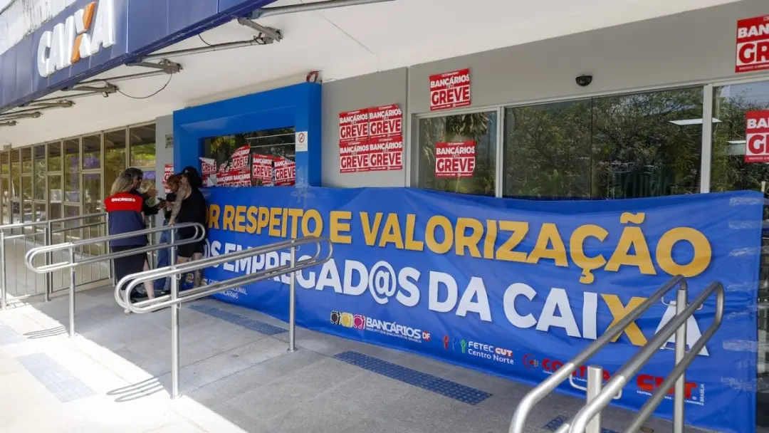 Caixa ajuizou dissídio coletivo na Justiça do Trabalho no dia 24 de setembro. A greve continua após a mediação do TST f…