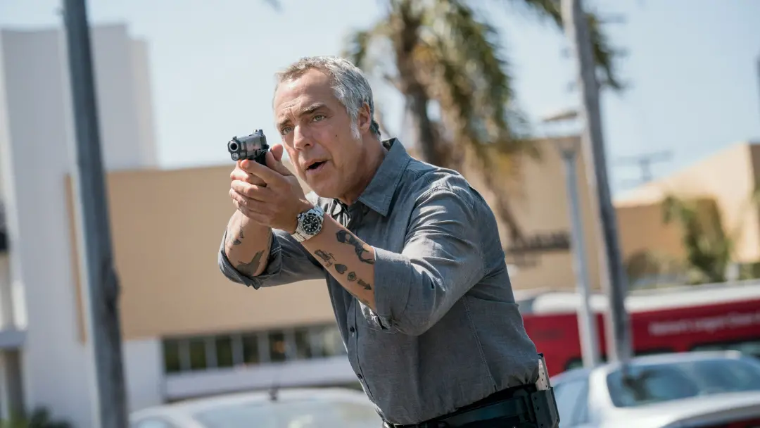 Michael Connelly tem uma nova história para Titus Welliver contar em The Eternal Realm. Curto como a parceria entre os …