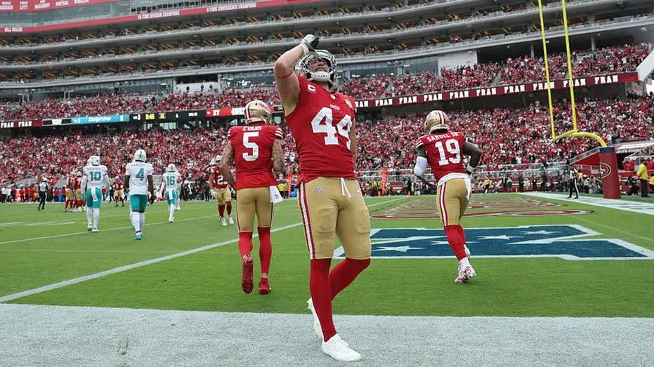 Kyle Juszczyk levou multa de 14.926 dólares pela imitação de tomar uma cerveja em comemoração a touchdown. A liga diz q…