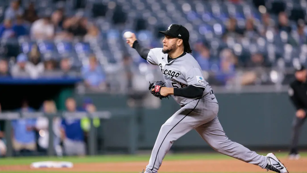 Castillo, astro de três vezes, foi colocado na lista de lesão de 15 dias dos Chicago White Sox por impingimento no ombr…