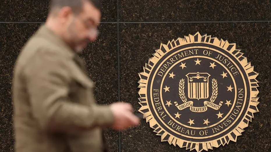 FBIJobs.gov, portal de empregos do FBI, teve dados pessoais de funcionários alegadamente comprometidos por um grupo hac…