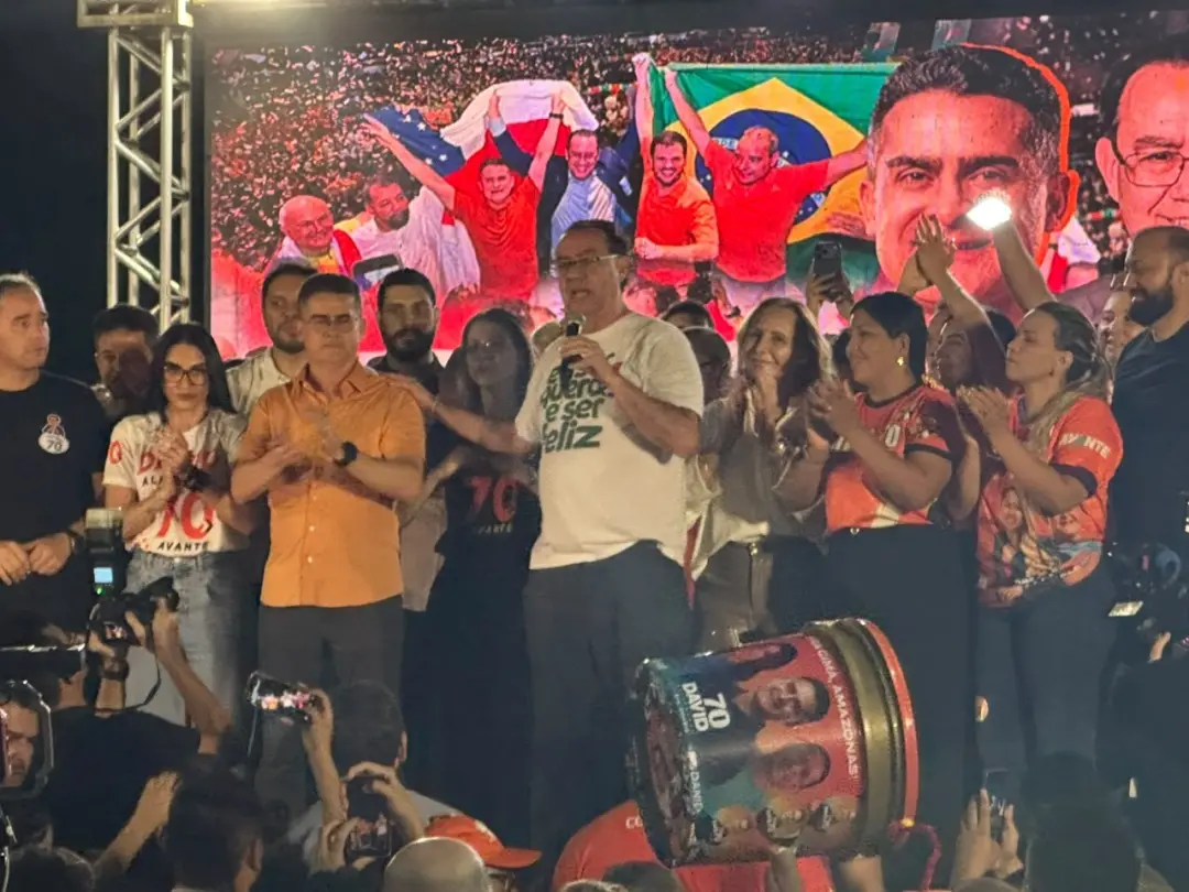 Augusto Cury alertou sobre os efeitos do novo El Niño em Manaus, defendendo o uso de tecnologia para combater o desmata…